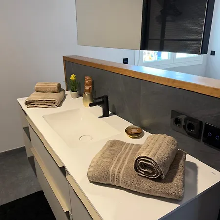 Luxury A Pie De Playa Apartamento *